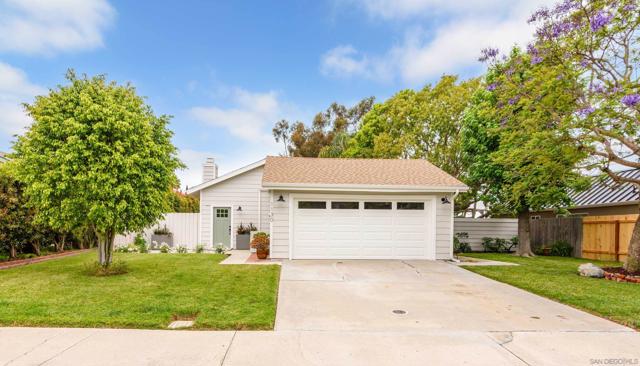 1130 Lake Ridge Dr, San Marcos CA: https://media.crmls.org/mediaz/46c2676c-97f8-41b7-8e89-a3cc0e374680.jpg