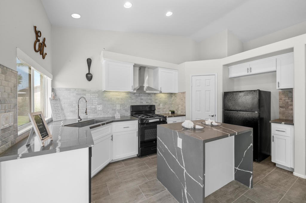 MLS #219138725DA image #15