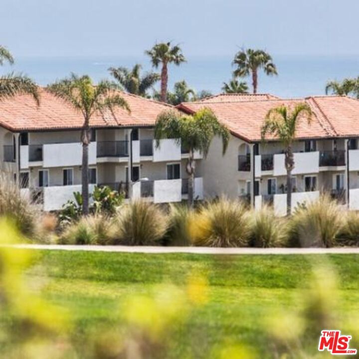 6600 Beachview Drive #137