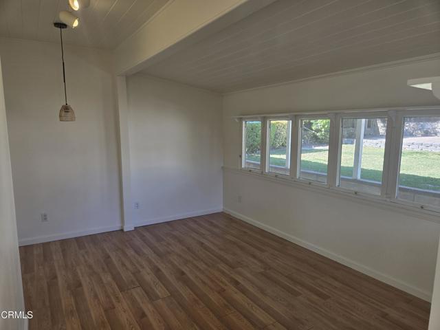 Detail Gallery Image 7 of 11 For 2931 Fairmount Ave, La Crescenta,  CA 91214 - 2 Beds | 1 Baths