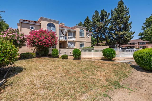 1114 S Winchester Boulevard, San Jose CA: https://media.crmls.org/mediaz/46c47574-e311-4ffd-a531-6265224e7dbd.jpg
