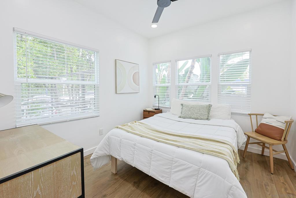 MLS #250030466SD img 11