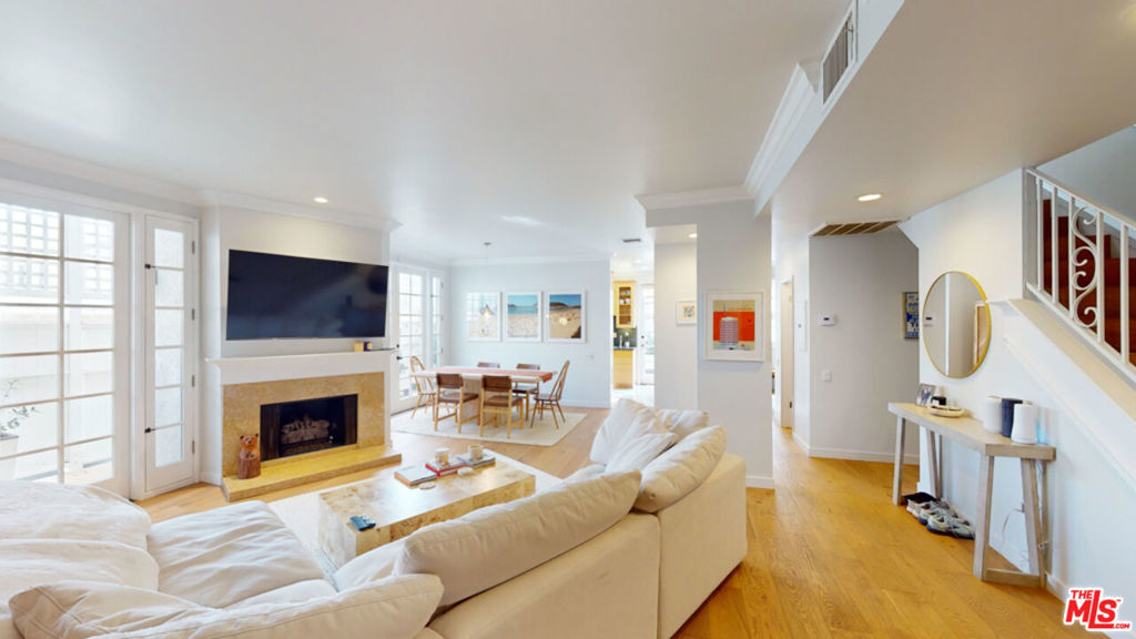 1037 16th Street #10