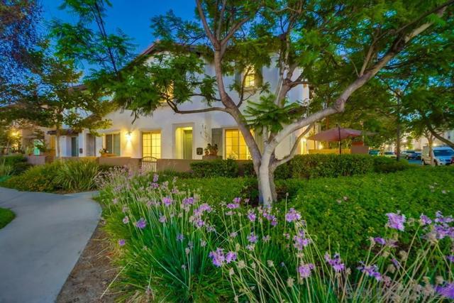 1715 Rolling Water Dr, Chula Vista CA: https://media.crmls.org/mediaz/46c7aeac-687a-4164-97c4-49f497bddb8e.jpg