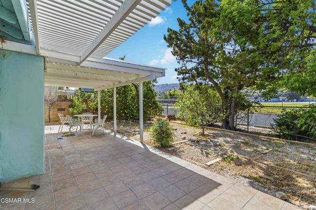 5506 Aurelia Street, Simi Valley CA: https://media.crmls.org/mediaz/46c993b1-d48e-4dcd-a4f0-555e0a30a218.jpg