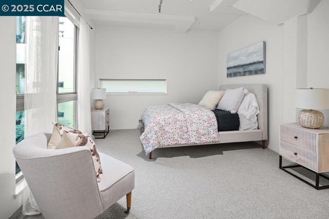 1201 Pine St, Oakland CA: https://media.crmls.org/mediaz/46c99f8b-ab41-4336-840f-d8bda72a6bd0.jpg