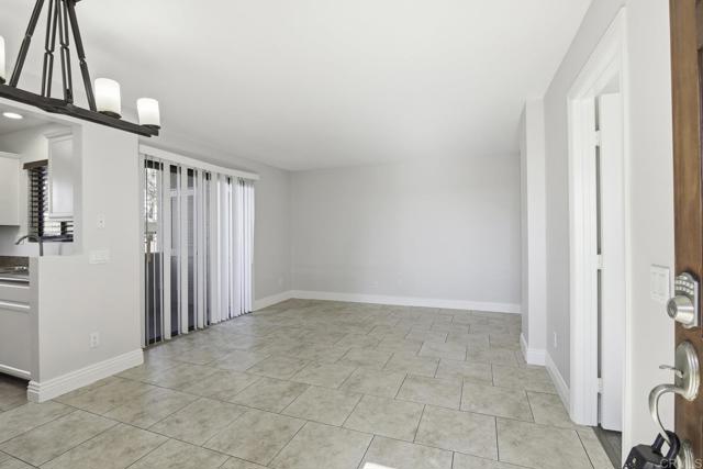 Detail Gallery Image 2 of 14 For 8215 Jade Coast Rd #81,  San Diego,  CA 92126 - 1 Beds | 1 Baths