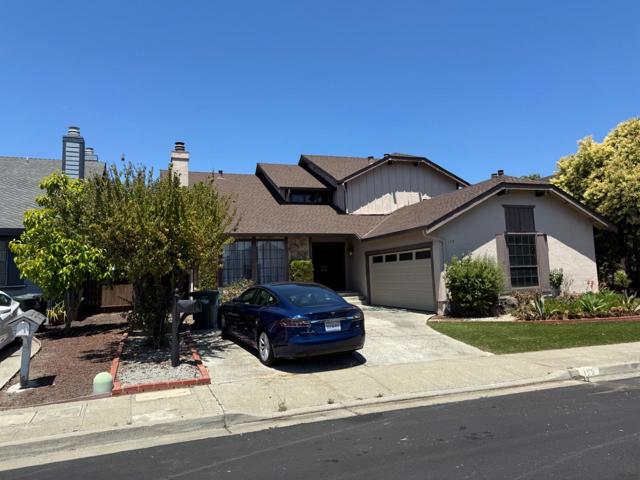 159 Port Royal Avenue, Foster City CA: https://media.crmls.org/mediaz/46ccb75f-2eb2-48b5-a5d2-f2deeaad06df.jpg