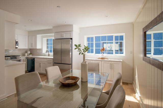 541 Orange Ave, Coronado CA: https://media.crmls.org/mediaz/46ce0505-d7eb-4726-ba32-4c2937b80a4b.jpg