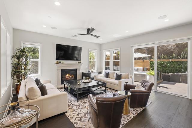 4706 Chase Ct, Carlsbad CA: https://media.crmls.org/mediaz/46ceaae5-660d-4711-ad04-1d6b7cdef953.jpg