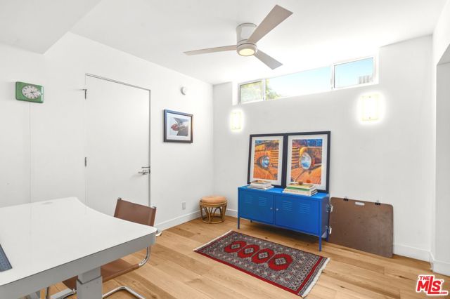3501 Esplanade, Marina del Rey CA: https://media.crmls.org/mediaz/46d087dd-f222-4031-86df-07fb5e299912.jpg