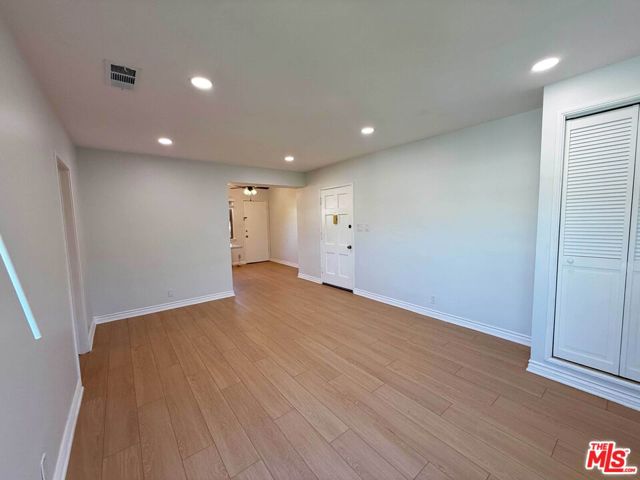 4125 West Toluca Lake Avenue photo 11
