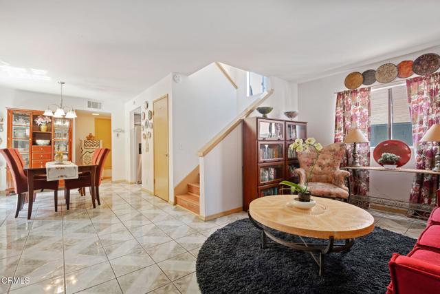 Detail Gallery Image 7 of 33 For 543 S E St, Oxnard,  CA 93030 - 2 Beds | 2 Baths