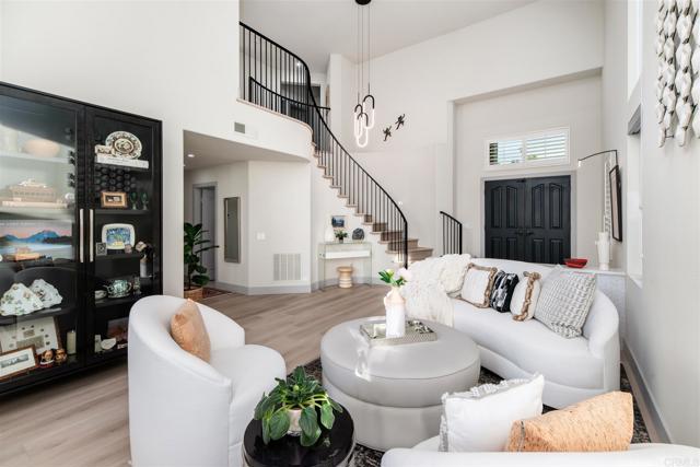 Detail Gallery Image 8 of 66 For 2955 Avendia Valera, Carlsbad,  CA 92009 - 5 Beds | 3 Baths