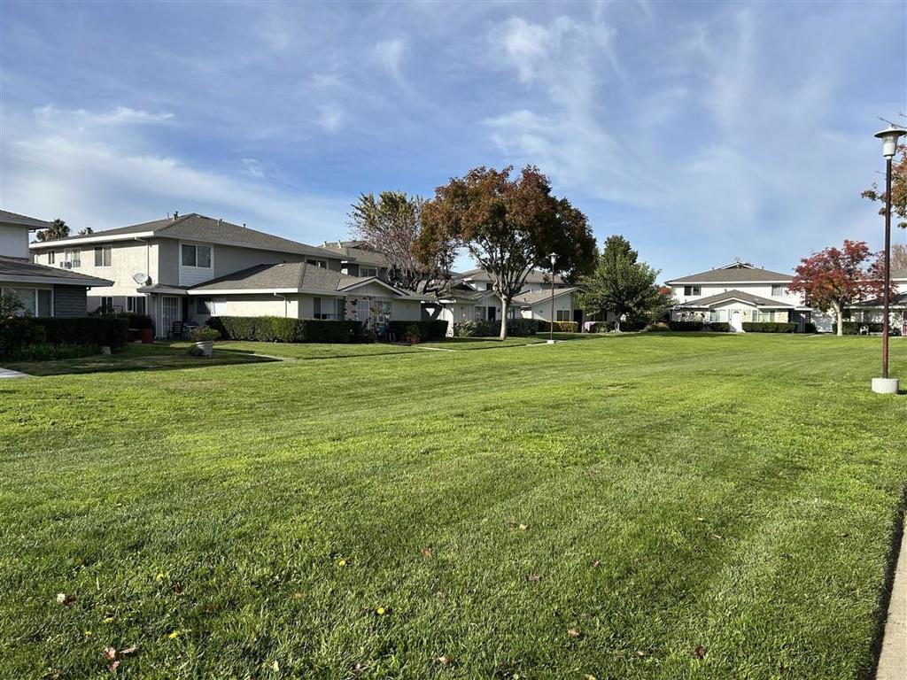 5486 Tradewinds Walkway #1