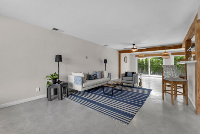 3967 E Sunny Dunes Road, Palm Springs, CA 92264