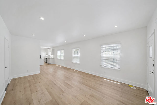 7926 Fountain Avenue photo 2