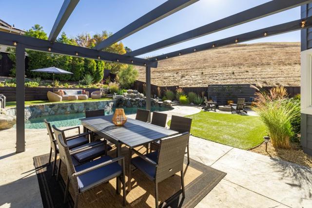 92 Hillview Drive, Danville CA: https://media.crmls.org/mediaz/46d4520c-40d9-4931-b23e-074587837fd2.jpg
