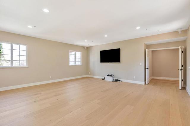2892 Birkdale Court, Gilroy CA: https://media.crmls.org/mediaz/46d5c1d7-14f5-4375-9cc1-f3a5ddd1f995.jpg