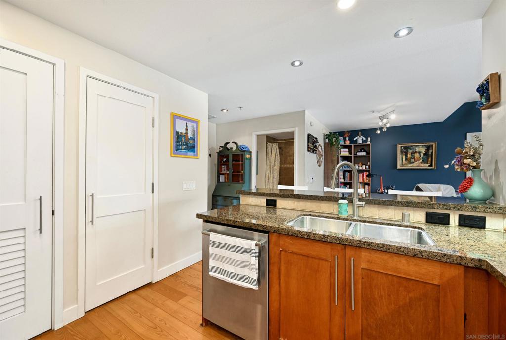 700 E Street - photo 10