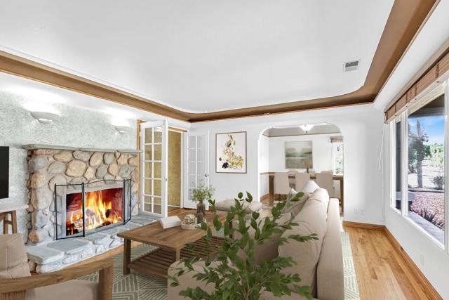 1139 W Parr Avenue, Campbell CA: https://media.crmls.org/mediaz/46d6fdf9-e5d6-412f-b29f-7337c4d3234e.jpg