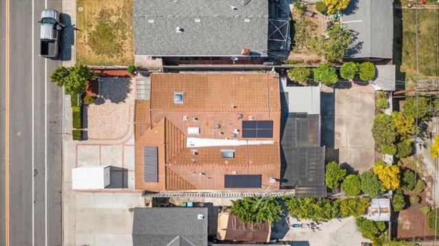 667 Los Padres Boulevard, Santa Clara CA: https://media.crmls.org/mediaz/46d76e93-42cc-4593-a6a5-2bdaa91444b1.jpg