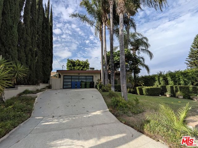 13523 Hartland Street photo 45