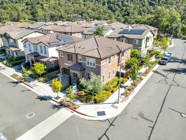 1848 Clover, San Jose CA: https://media.crmls.org/mediaz/46d8b053-ce12-4387-a600-2c077f6a9679.jpg