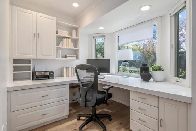 1101 Hobart Street, Menlo Park CA: https://media.crmls.org/mediaz/46d94b49-182e-4a92-9c1f-2f76b6aaed13.jpg