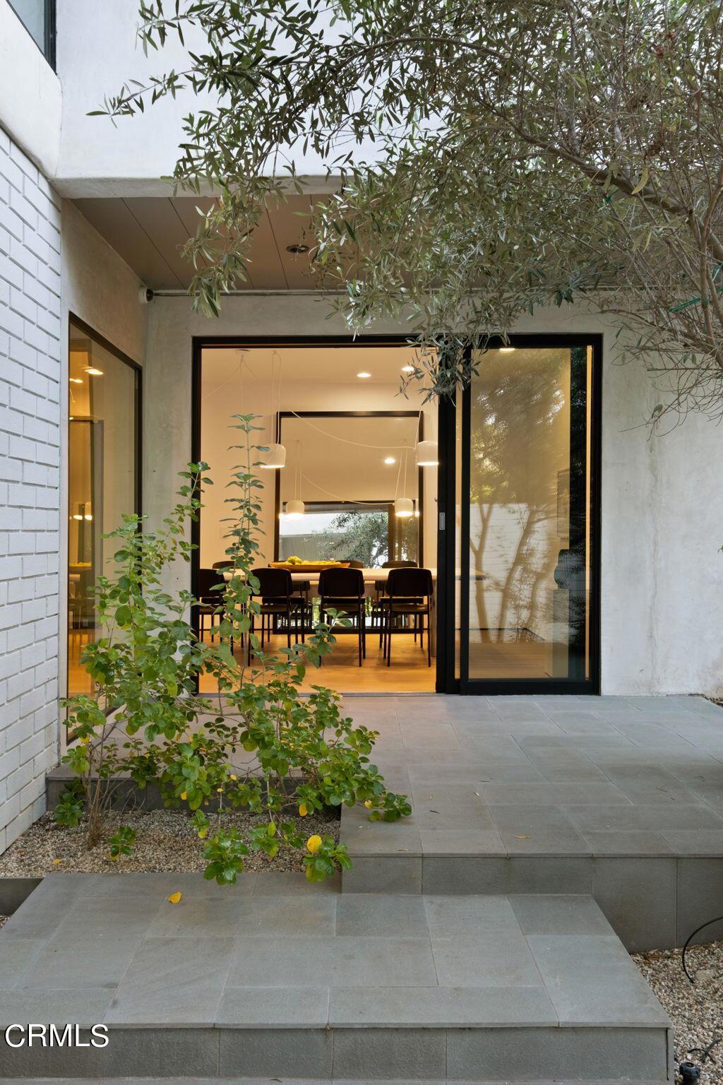 11210 Briarcliff LaneStudio City img 8