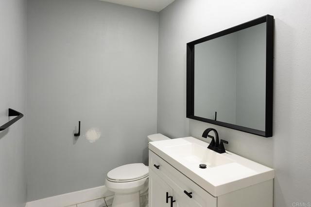 Detail Gallery Image 21 of 27 For 4444 Eastgate Mall #1,  San Diego,  CA 92121 - 3 Beds | 2/1 Baths