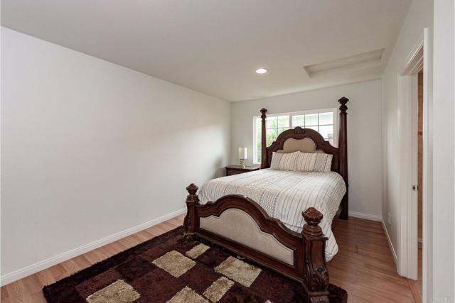 522 Garfield Street, Oceanside CA: https://media.crmls.org/mediaz/46ddd554-8b5b-4097-9d81-b2343c5433e5.jpg