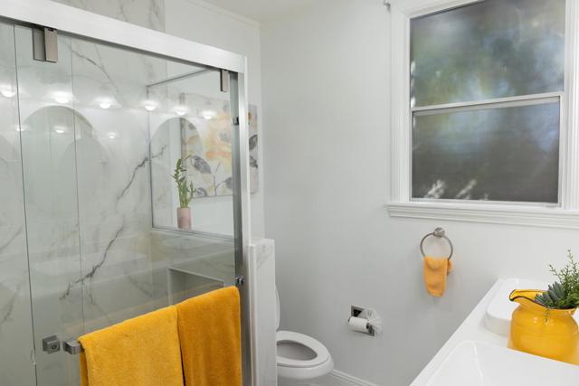 1541 Maple Street, San Mateo CA: https://media.crmls.org/mediaz/46de6cd6-bde0-4039-9852-f204c583cea8.jpg