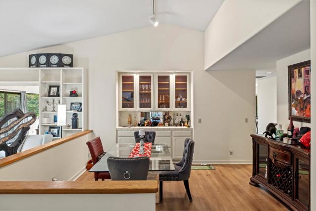 23 Cramden Drive, Monterey CA: https://media.crmls.org/mediaz/46df2919-aa6a-4a14-9b3d-2d057bc8bfc0.jpg