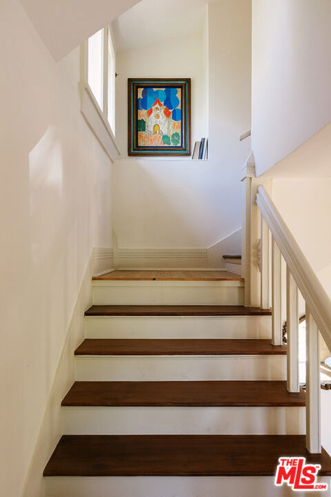 1557 Curran Street photo 24