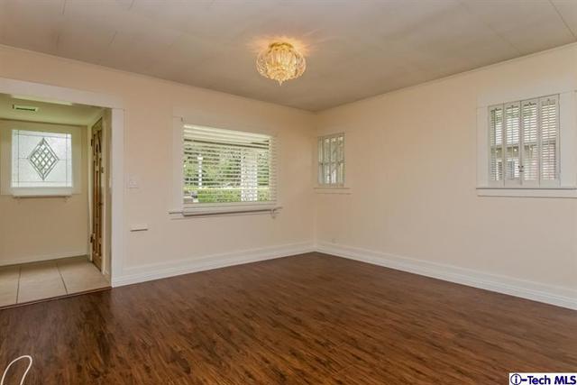 Detail Gallery Image 7 of 25 For 1890 Las Lunas St, Pasadena,  CA  - 3 Beds | 2 Baths