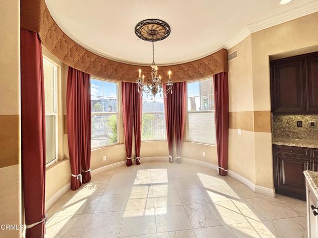 Detail Gallery Image 19 of 73 For 1702 Aleutian Way, Oxnard,  CA 93035 - 4 Beds | 4/1 Baths