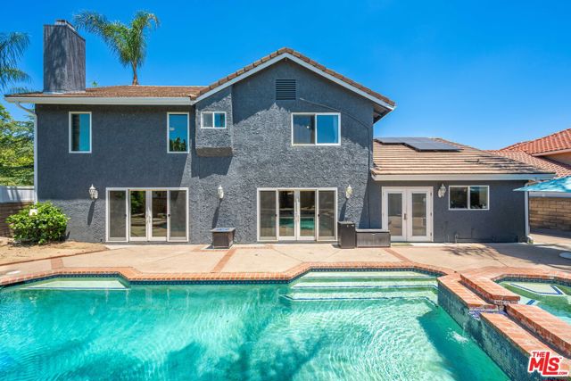 23716 Elkwood Street, West Hills CA: https://media.crmls.org/mediaz/46dff799-1388-4795-aec5-c6342450fa93.jpg