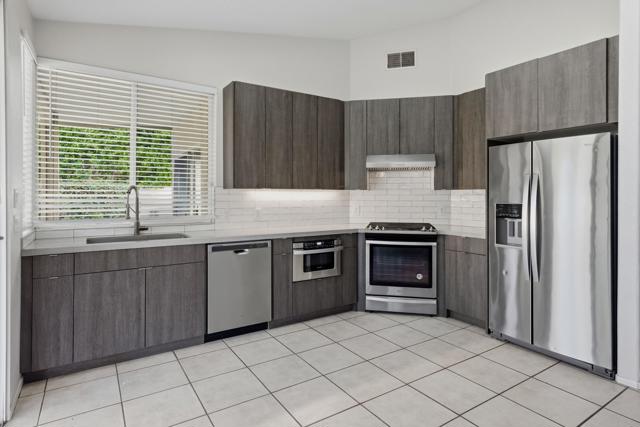 158 Via Tramonto, Palm Desert, CA 92260