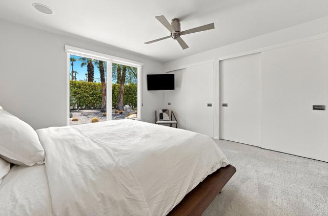 241 Camino Norte, Palm Springs, CA 92262