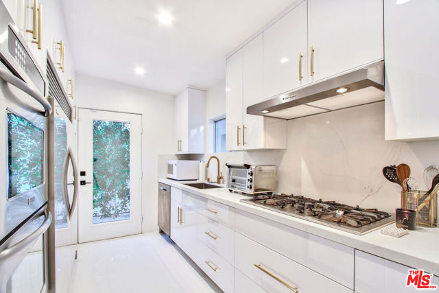 678 S Thornhill Road, Palm Springs CA: https://media.crmls.org/mediaz/46e5606d-4597-4f54-8710-de0a3e56dd82.jpg