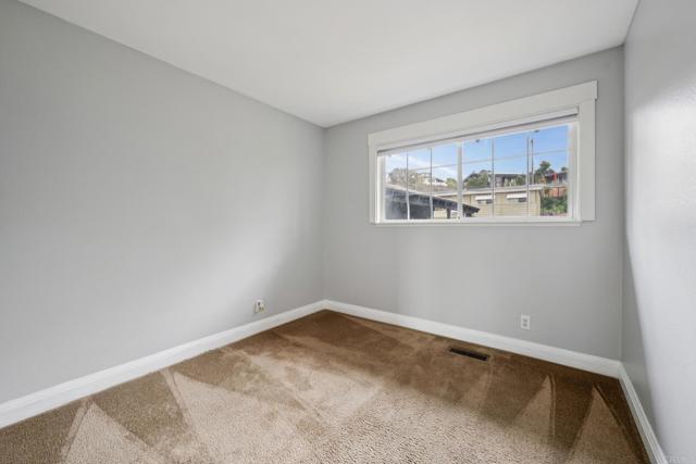 Detail Gallery Image 22 of 37 For 241 Howard Ave, Vallejo,  CA 94589 - 3 Beds | 2 Baths