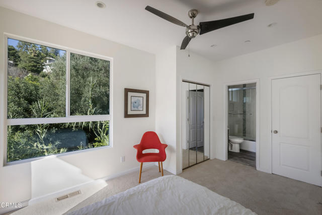 Detail Gallery Image 31 of 48 For 475 Rustic Dr, Los Angeles,  CA 90065 - 3 Beds | 3/1 Baths