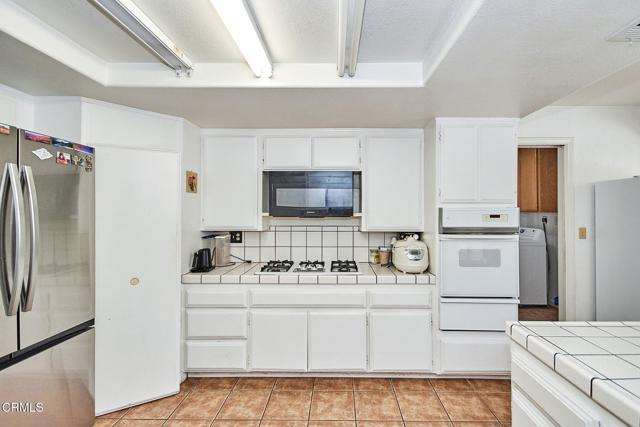 Detail Gallery Image 35 of 49 For 9527 Riggins Rd, Phelan,  CA 92371 - 4 Beds | 2/1 Baths