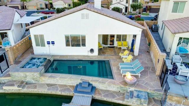 84325 Canzone Drive, Indio CA: https://media.crmls.org/mediaz/46e7fb3c-70e4-4abb-9ac0-dfcf7c62afa2.jpg