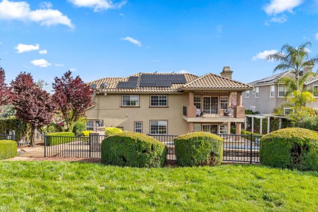 16453 Kings Canyon Court, Morgan Hill CA: https://media.crmls.org/mediaz/46e84d80-21f5-4aef-9bd3-9a09555143d1.jpg