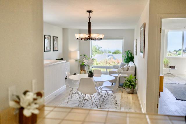 160 Seascape Ridge Drive, Aptos CA: https://media.crmls.org/mediaz/46e867a9-6e4b-46fe-adf4-7ca617ca6aa4.jpg