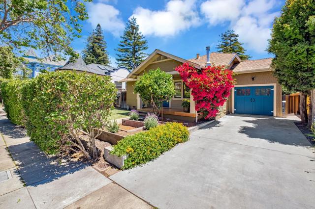 712 California Street, Santa Cruz CA: https://media.crmls.org/mediaz/46e99d77-59df-4c18-b112-84918ec431df.jpg
