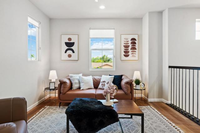 Image 27 of 62 For 32210 Regents Boulevard