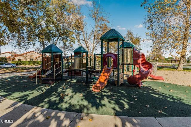 Detail Gallery Image 27 of 31 For 4834 Elderberry Ave, Moorpark,  CA 93021 - 2 Beds | 2 Baths